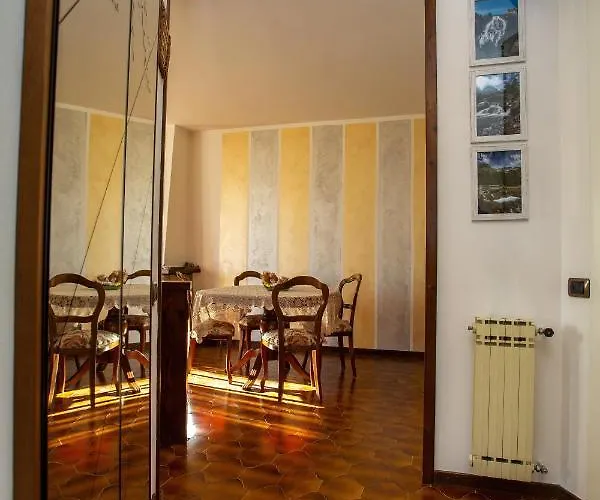 Heidi Vista * 韦尔巴尼亚